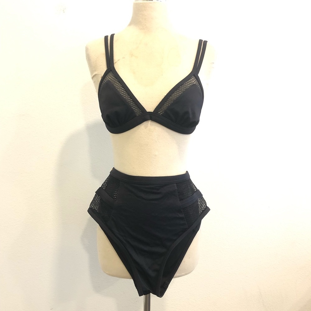 Victoria’s Secret Mesh Triangle Bikini Top - Picture 2 of 7